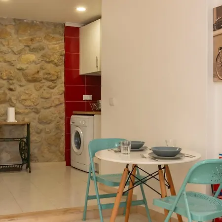 Apartment Lovesome Studio In City Center By Lovelystay *